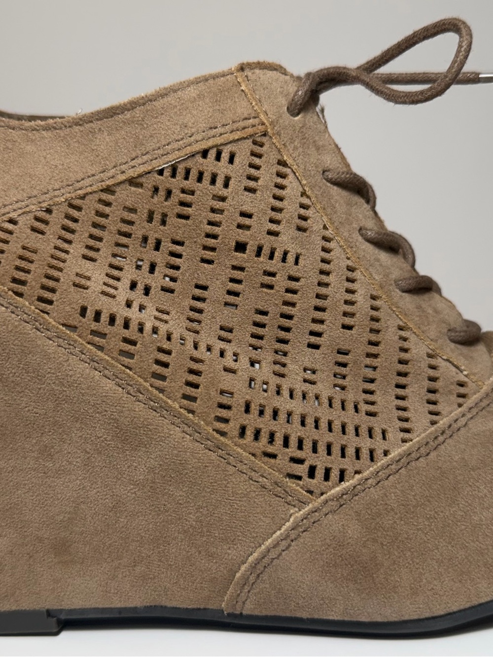 Fergalicious Dade Taupe Faux Suede Lace Up Perforated Wedge Booties 9M